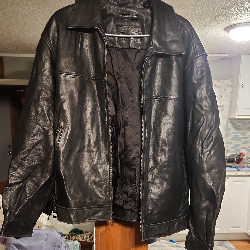 Roundtree & Yorke Dark Leather Jacket
